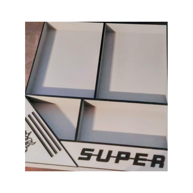 Indsats til skuffe. Ikke et originalt Scania-produkt. Kompatibel med udvalgte Scania-modeller.